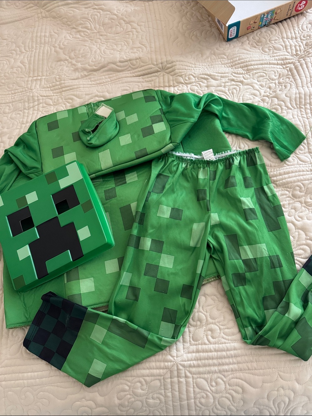 Green Pixel Creeper Kids Costume Set